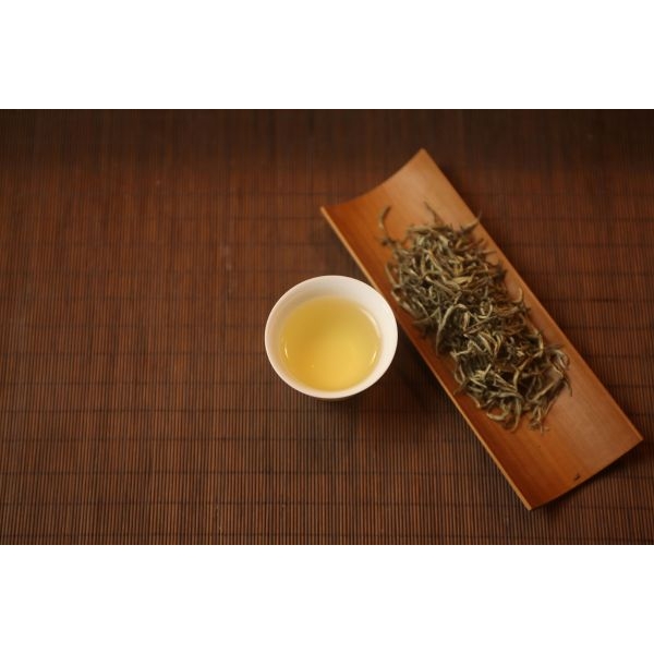 E.verest White Peak Tea™ - 10 Sachets  - Suiro Teas - Image 2