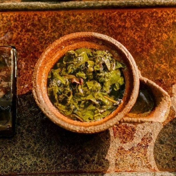 E.verest White Peak Tea™ - kraft - 80 GMS - Suiro Teas - Image 2