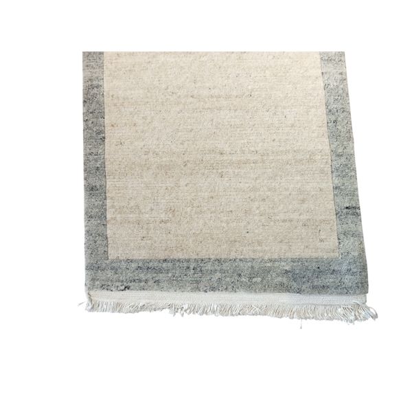 Exquisite Handknotted Nepali Woolen Carpet – 60 Knots, 62 cm x 91 cm - Image 2