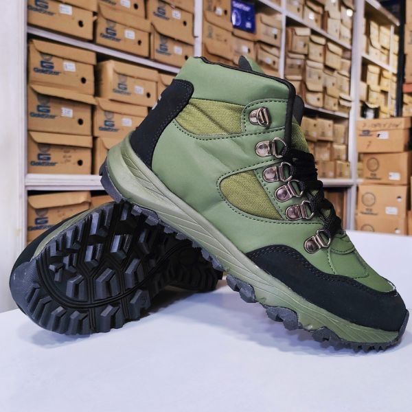 Goldstar Trekking Shoes and Boot for Women G10 L2104 Olive Black - Image 2