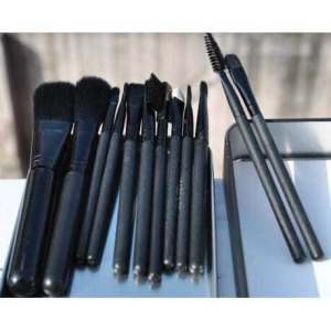 Foundation Luxury Makeup Brush Set (Black) - Pack of 12 Pieces with storage box