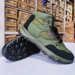 Goldstar G10-L2104 Unisex Trekking Shoes | All-Black Waterproof Hiking Boots for Men & Women