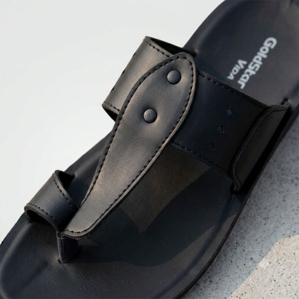 Goldstar Rocco 3007 Black Men's Toe-Loop Sandals – Comfortable Daily Wear Casual Chappal - Image 3