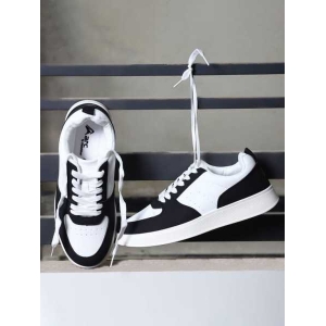 Goldstar Shoes ARC Series - AX-1/C White/Black