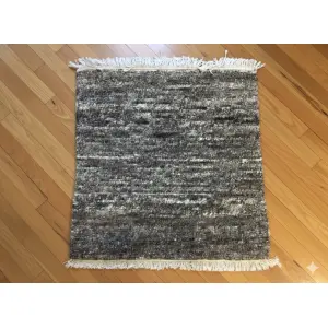 Hand-Knotted Nepali Woolen Carpet - Grey, 60-Knot, 60x60 cm Small Rug
