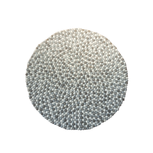 Handfelted Weave: Natural Round Rug - 100cm Diameter with 2.2cm Ball