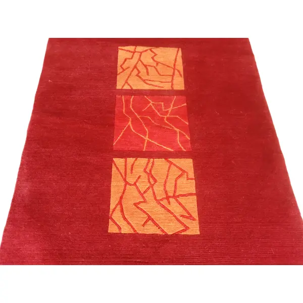 Handknotted Nepali Woolen Carpet – Maroon Color, 60 Knots, 92x162 cm, - Image 2