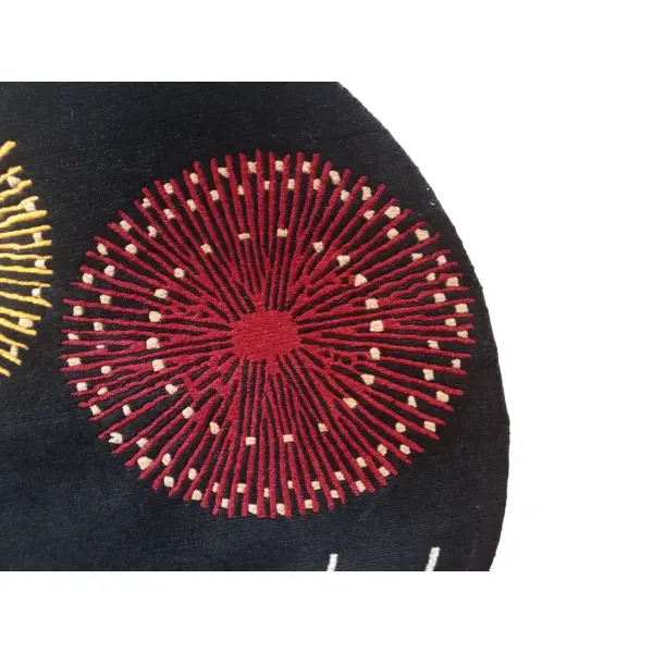 Handknotted Nepali Woolen Carpet - 60 Knots, 101cm Round, Modern Black Design - Image 5