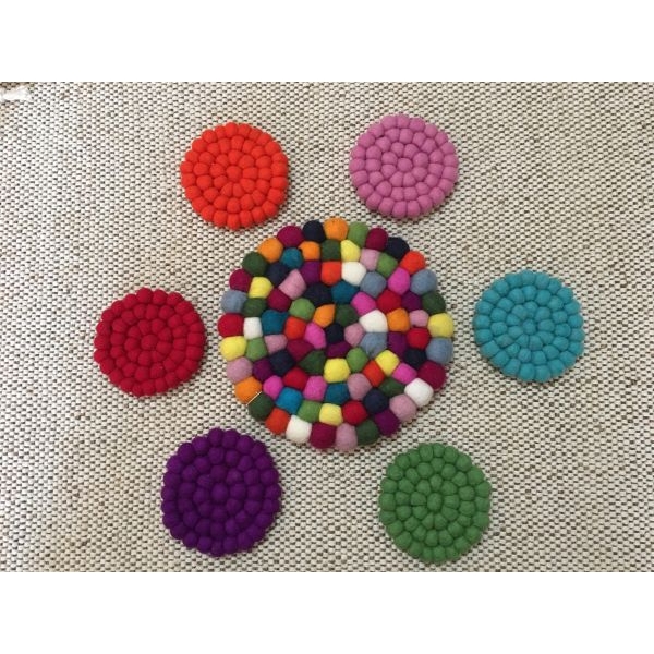 Handmade Multi-Color Felt Wool Tea Coaster Set (6 Pcs) & Pot Mat (1 Pc) - Heat Resistant Round Trivet & Table Protector - Image 3