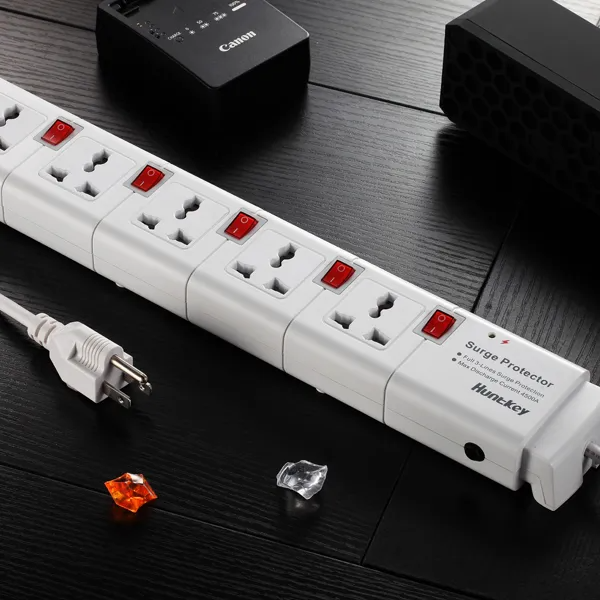 Huntkey PZC-504 Indivisual Switch Multiplug - Image 2