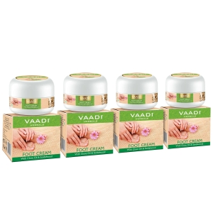 VAADI Pack of 4 Foot Cream Clove & Sandal Oil (Pack Of 4) (30 gms each)