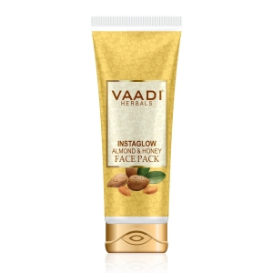 VAADI Instaglow Almond & Honey Face Pack (120 gm)