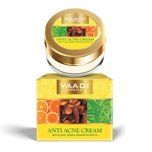 VAADI Anti-Acne Cream Clove & Neem extract (30gm) (Pack of 3)