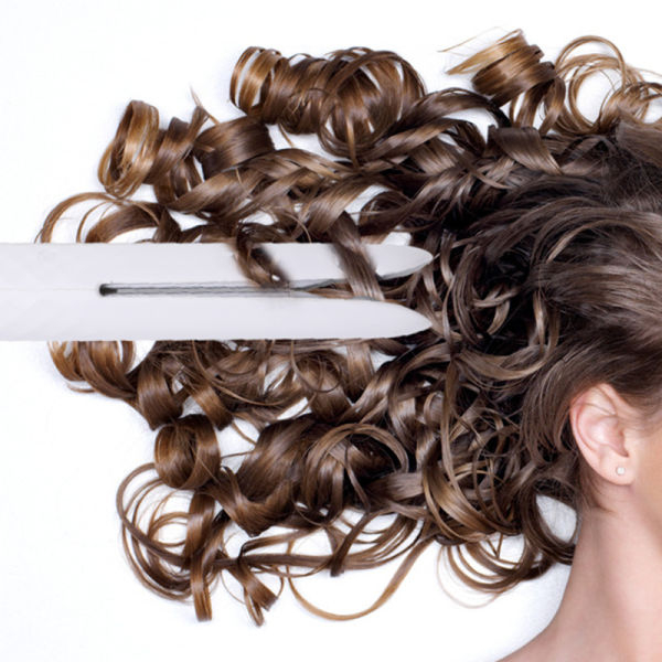Kemei KM-2817 Professional Wholesale Ceramic Nano Wire Hair Iron Curler - Image 3