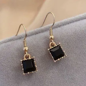 KOJA Korean Elegant Design Stud Shape Earrings