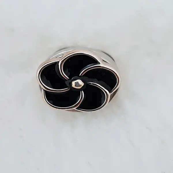KOJA New Design Magnetic Brooch For Women