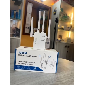 Lumera 1200Mbps Dual Band WiFi Range Extender | 2.4GHz & 5GHz | 4 High-Gain Antennas | Universal WiFi Repeater