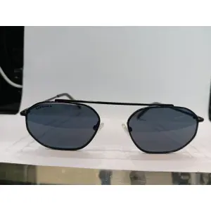 Black Square Unisex Sunglasses   M263BK1