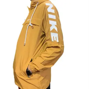 Men's Summer Lightweight Single layer Comfortable Jacket.