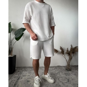 Men's Summer Stylish Popcorn Fabric Round Neck T-shirt and Shorts Set.