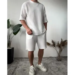 Men's Summer Stylish Popcorn Fabric Round Neck T-shirt and Shorts Set.