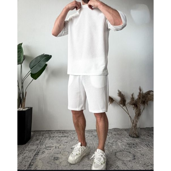 Men's Summer Stylish Popcorn Fabric Round Neck T-shirt and Shorts Set. - Image 2