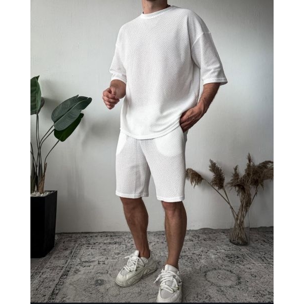 Men's Summer Stylish Popcorn Fabric Round Neck T-shirt and Shorts Set. - Image 3