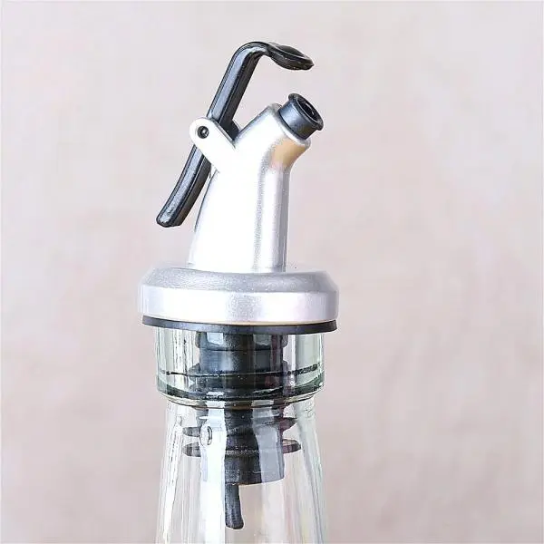 Nepliving 500ml Glass Oil Bottle and Crue Stainless Steel Oil Pot Soy Sauce Wine Vinegar Bottle Spice Jar (500*2) - Image 2