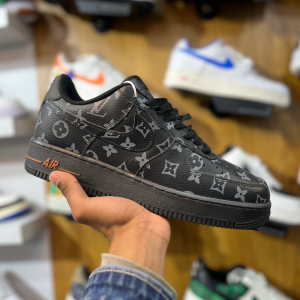 Nike Air Jordan 1 (Black with Pattern)