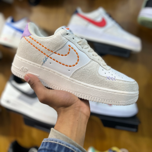 Nike Air Jordan 1 (White and Orange)