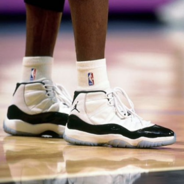 Nike Air Jordan 11 Concord - Image 4