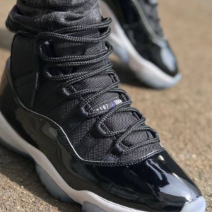 Nike Air Jordan 11 Space Jam