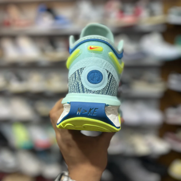 Nike GT Jump 2 - Image 3