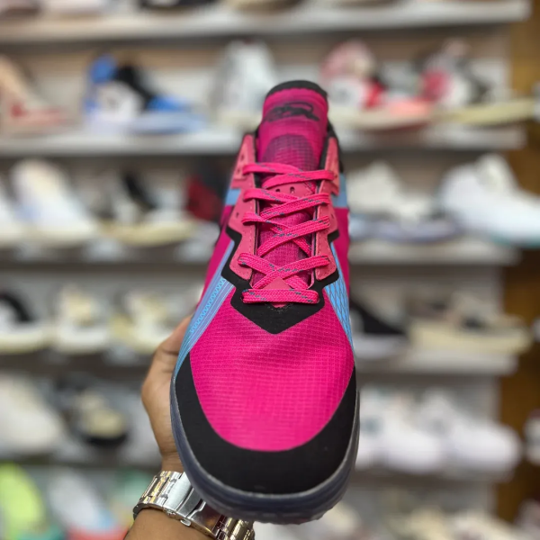 Nike LeBron 9 Low Fireberry Blue - Image 2