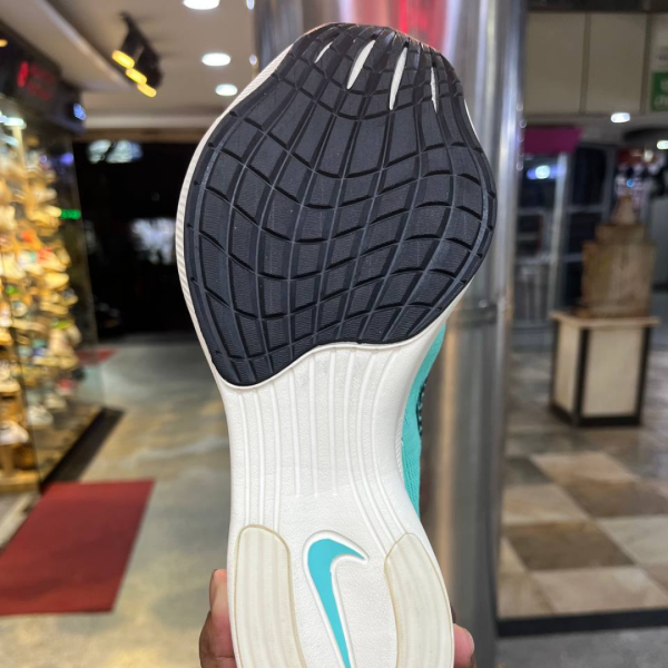 Nike Vapourfly 2 (Green Blue) - Image 4