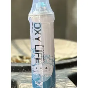 Oxygen Can -12 Litres with Built-in Mask Portable Oxygen Canister/Cylinder Disposable & Portable Lightweight Oxygen Canister Oxygen Cylinder For Easy Breathing