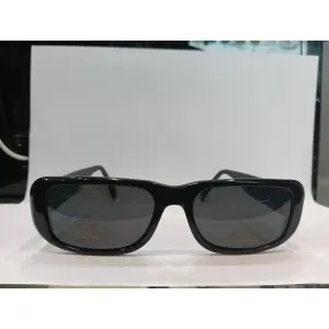 Black Rectangle Unisex Sunglasses P478GY1PV