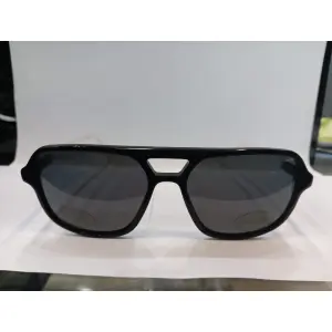 Black Wayfarer Men Sunglasses P486BK1PV