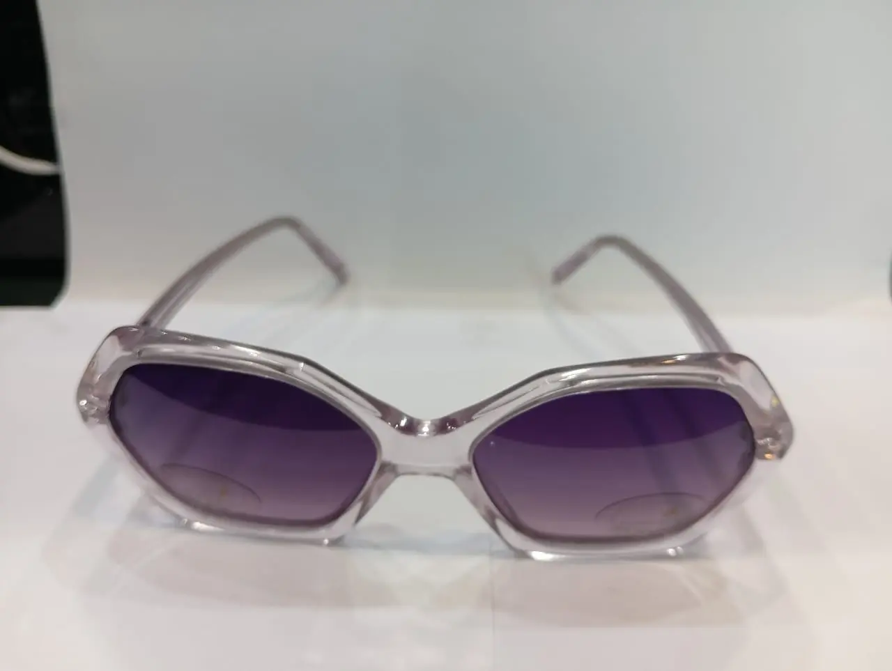 Crystal Light Pink Geometric Women Sunglasses P487PK3PV