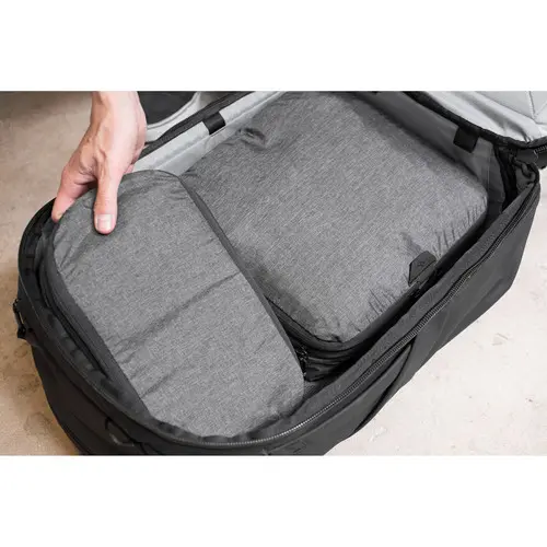Peak Design Travel Packing Cube (Charcoal, Small) - Image 3