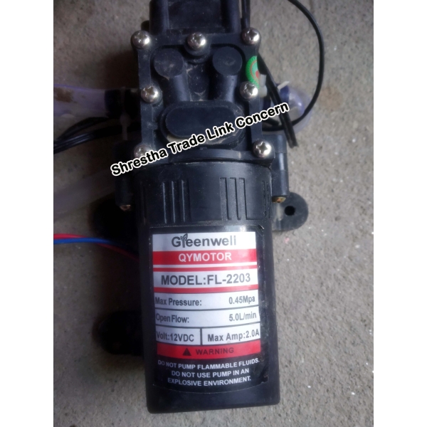Power Spray Pump With Accessories - Image 2