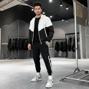 ( Set Of 2 ) Stretchable Summer Lightweight Jacket And Jogger Set For Men's.