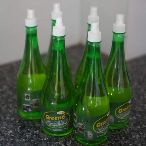 Silver 6 Green6 Antibacterial Kitchen Cleaner Spray - Heavy Duty Grease & Oil Stain Remover for Stove, Chimney & Ovens - 500ml - Image 3