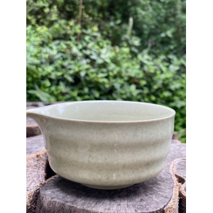 Suiro Ceramic Tea Bowl – Handmade Minimalist Design | Elegant Matcha & Herbal Tea Cup | Durable & Heat-Resistant