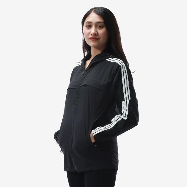 Summer Single Layered Windproof Jacket For Women. - Fashion | Jackets For Women | Women's Wear | Windproof Jackets | - Image 3