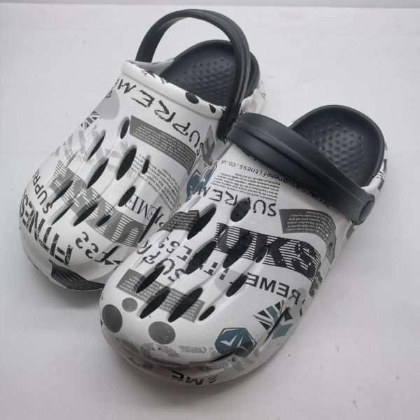 Super Comfortable Anti-Skid Crocs For Mens,Stylish And Soft Printed Slippers - Image 4