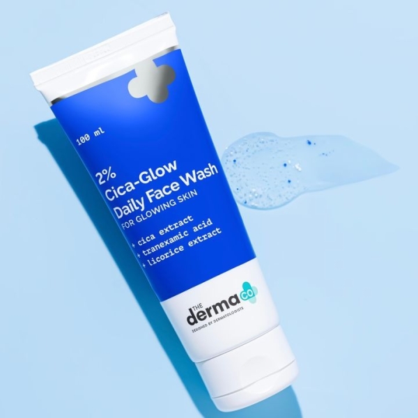 The Derma Co. 2% Cica-Glow Daily Face Wash with Tranexamic Acid & Licorice Extract - 100ml - Image 2