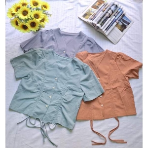 Top With 3 Colours. Front Bottom. Side Style Knot Design.