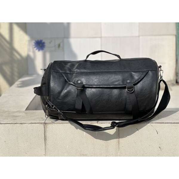 Trendy 3 in 1 PU Leather Multi-Purpose Duffle – Travel, Office & Gym Bag - Image 2