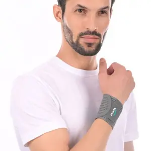 Tynor Wrist Brace with Double Lock